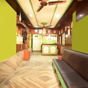 Spot On Hotel Vijaya