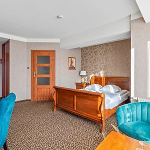 Hotel Diament Vacanza Katowice - Siemianowice
